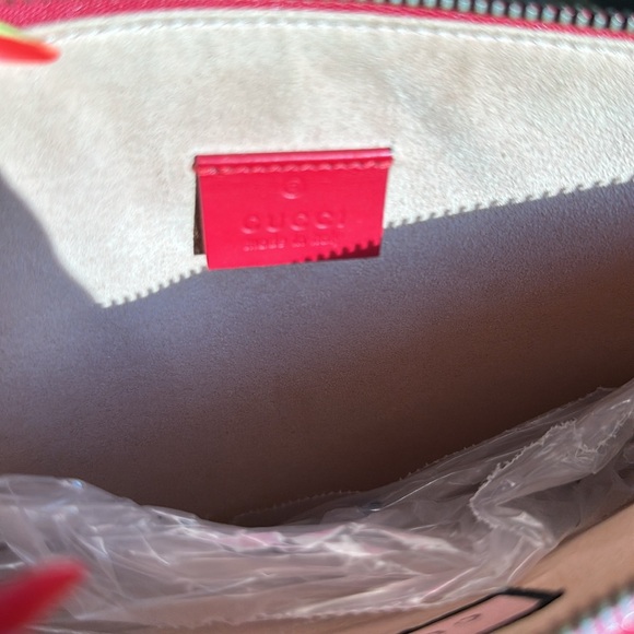 Limited Edition GUCCI GHOST RED CALFSKIN LEATHER DIAMOND GG Clutch Bag - Picture 4 of 5